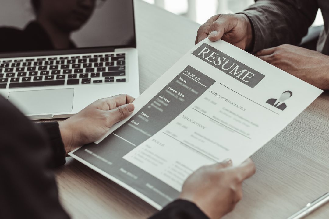 Qualités et Défauts à Citer lors d