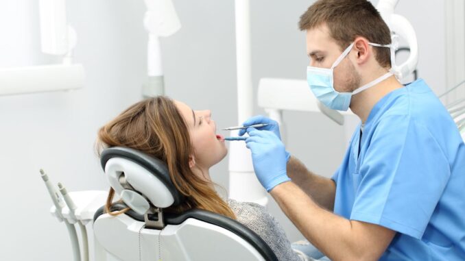 pourquoi devenir dentiste passionne encore autant en 2025